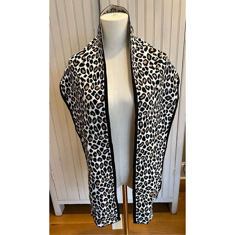 NWT Michael Kors animal print scarf